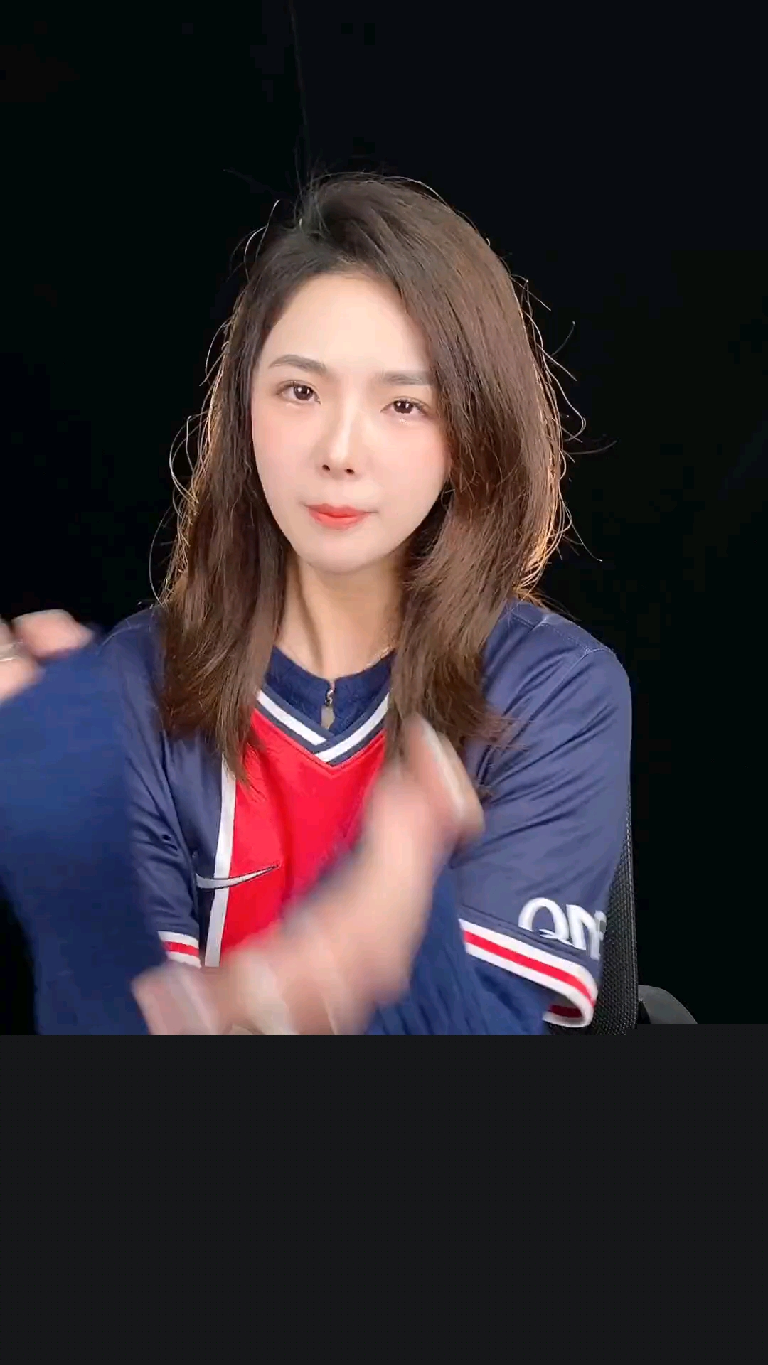 也充满